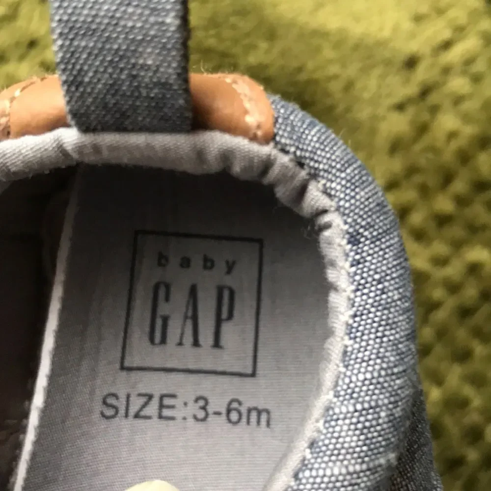 Baby Gap shoes 3-6 mos blue